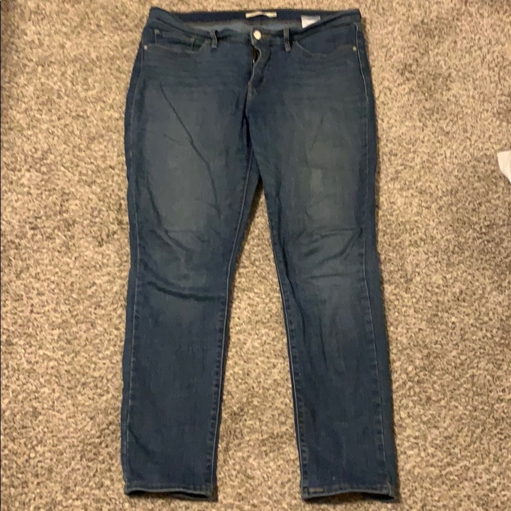 Levi 311 Shaping Skinny Jeans